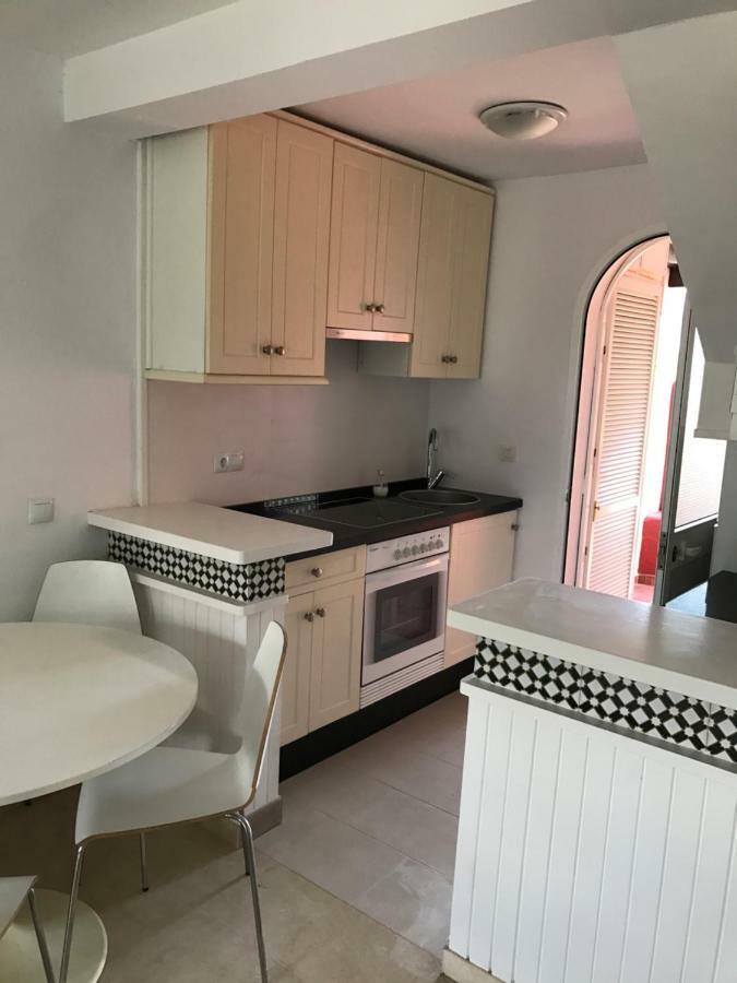 Вилла Adosado En Residencial Ситио-де-Калаонда Экстерьер фото